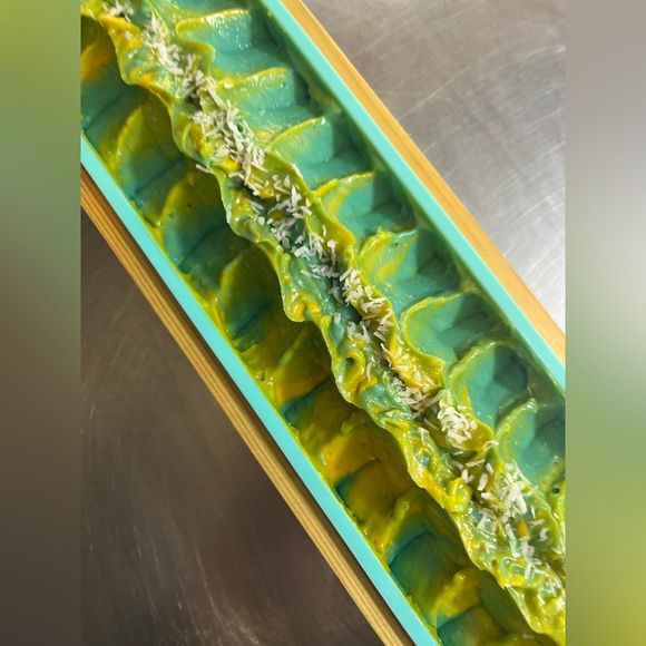 UNLISTED LIVE SHOW LISTING - Picture 3 of 9